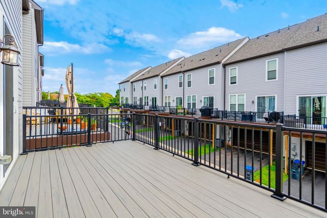 2483 LIBERTY LOOP, Herndon, VA 20171
