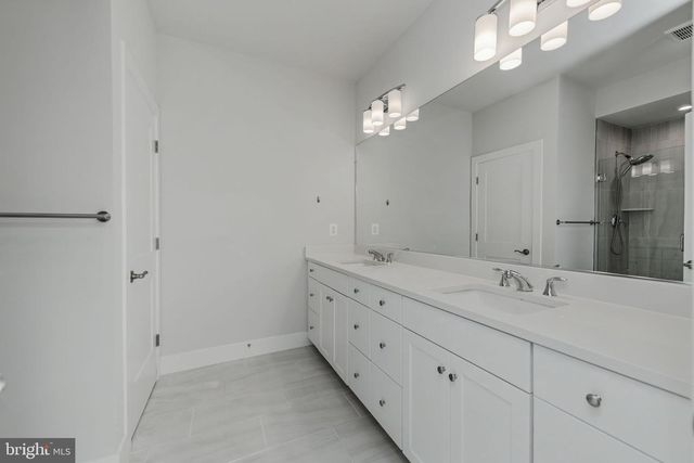 2483 LIBERTY LOOP, Herndon, VA 20171
