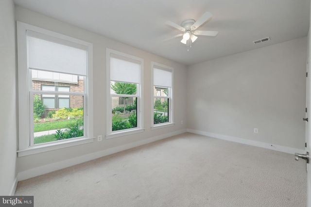 2483 LIBERTY LOOP, Herndon, VA 20171