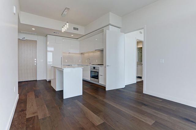 44 East Ave 2908, Austin, TX 78701