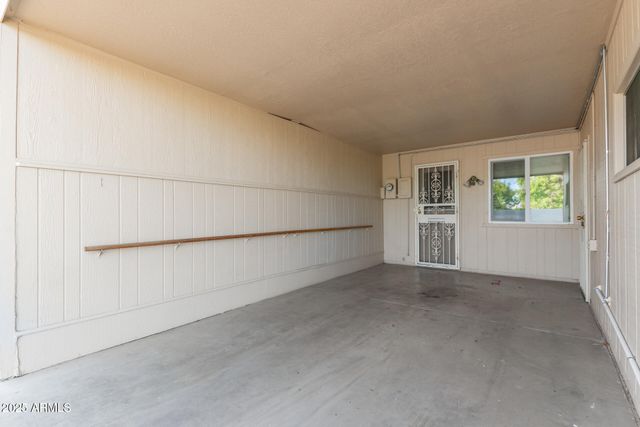 10922 W SANTA FE Drive, Sun City, AZ 85351