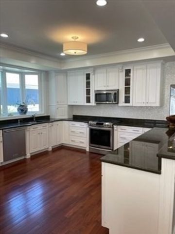 9 Grant A, Belmont, MA 02478