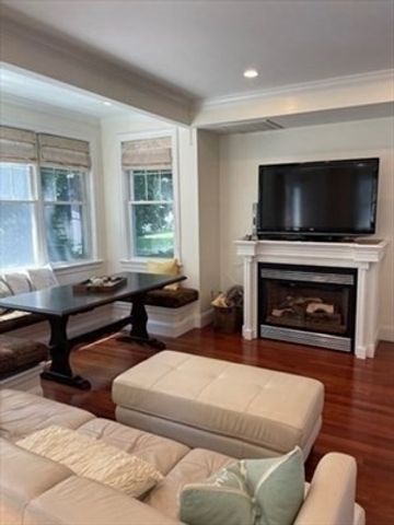 9 Grant A, Belmont, MA 02478