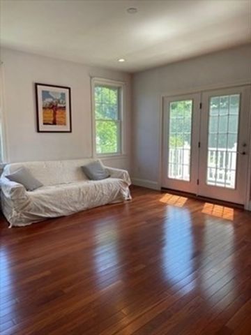 9 Grant A, Belmont, MA 02478