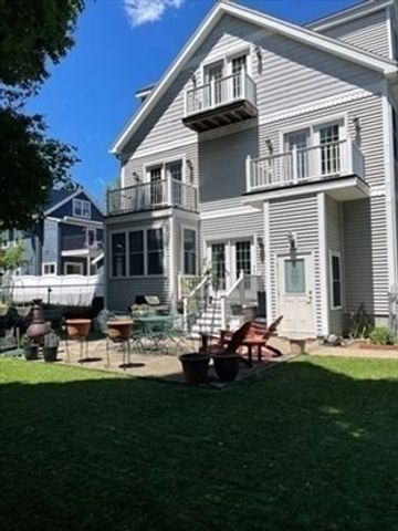9 Grant A, Belmont, MA 02478