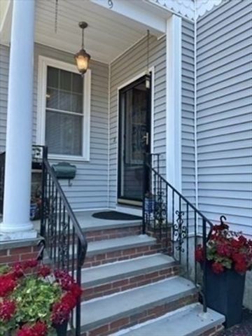 9 Grant A, Belmont, MA 02478