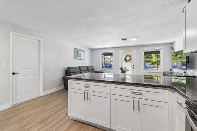 8356 77TH AVENUE, Seminole, FL 33777