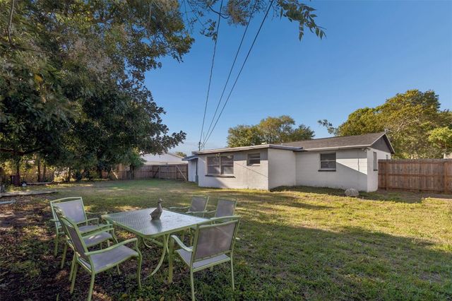 8356 77TH AVENUE, Seminole, FL 33777