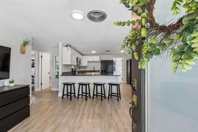 8356 77TH AVENUE, Seminole, FL 33777