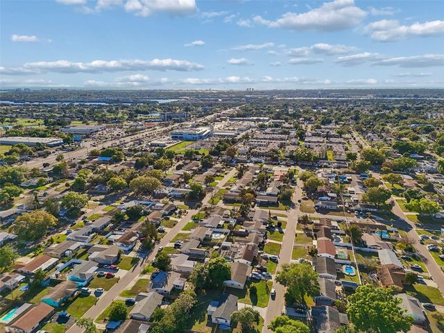 8356 77TH AVENUE, Seminole, FL 33777