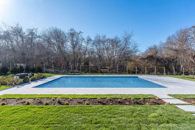 1955 Laurel Avenue, Southold, NY 11971