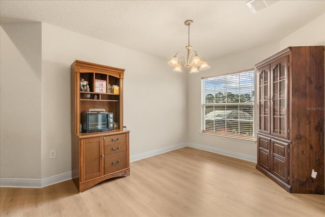 906 EDITH DRIVE, Fruitland Park, FL 34731