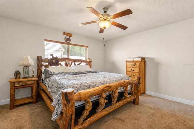 906 EDITH DRIVE, Fruitland Park, FL 34731