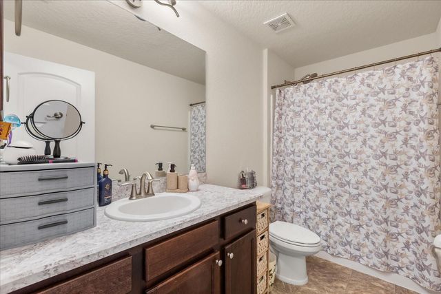 906 EDITH DRIVE, Fruitland Park, FL 34731