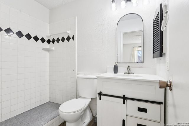 7538 Rimhurst, San Antonio, TX 78250