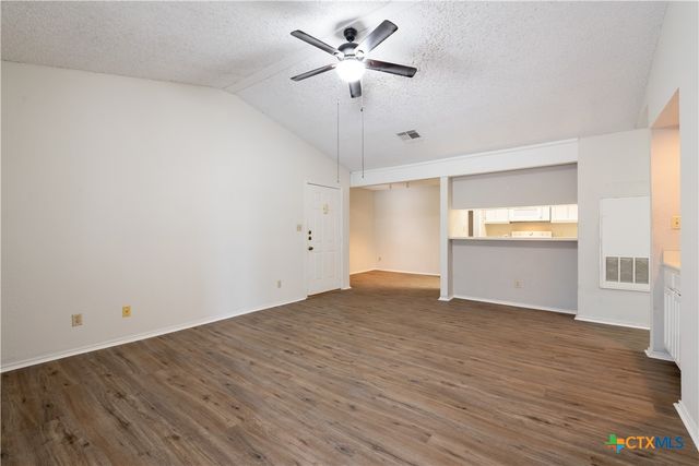 1202 Thorpe Lane 216, San Marcos, TX 78666