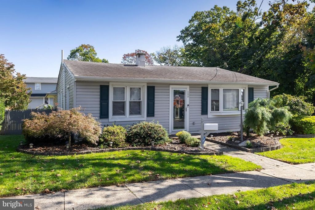 300 CENTRAL AVE, GLENDORA, NJ 08029 — exterior
