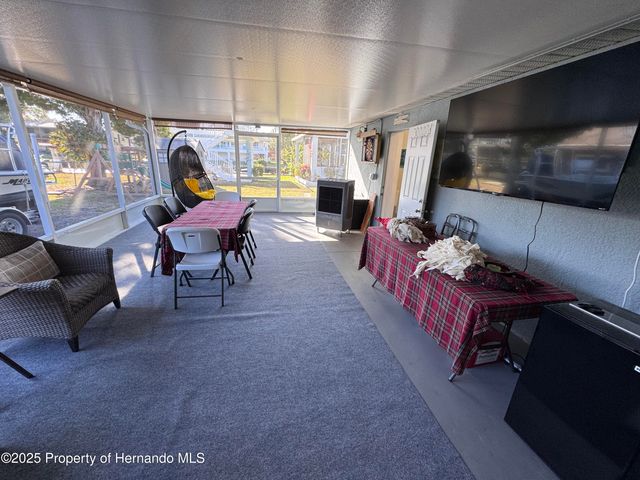 6028 Palm Creek Drive, Weeki Wachee, FL 34607