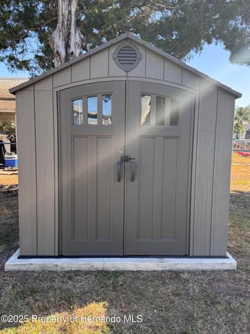 6028 Palm Creek Drive, Weeki Wachee, FL 34607