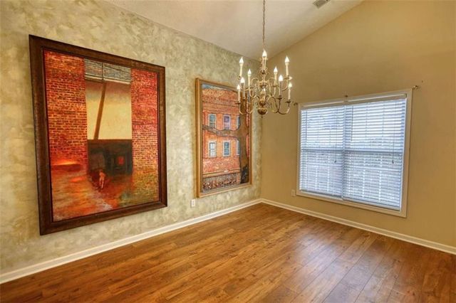 565 Ambur Lake Dr, Lawrenceville, GA 30043
