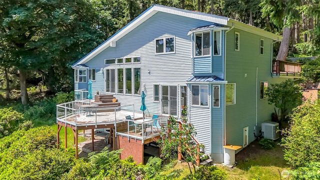 10125 Totem Way, Anderson Island, WA 98303