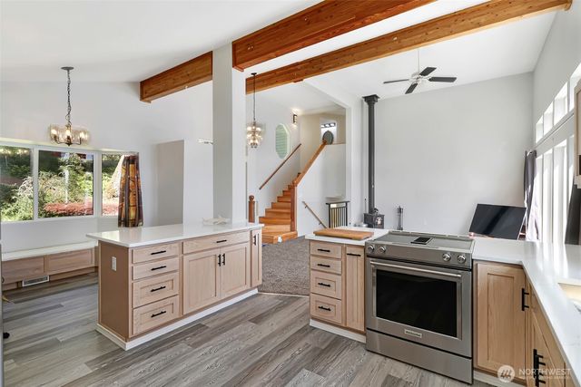 10125 Totem Way, Anderson Island, WA 98303