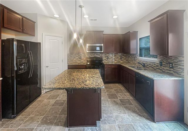 216 Renford Road, Ball Ground, GA 30107