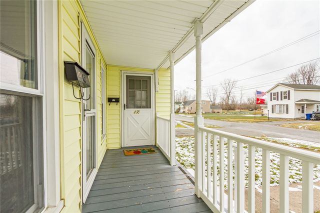 17 Mechanic Street, Seneca Falls, NY 13148