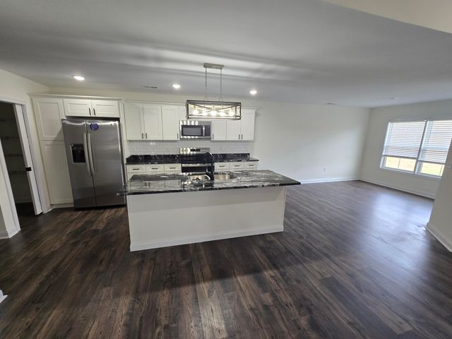 912 Olympic Court, Richmond, KY 40475