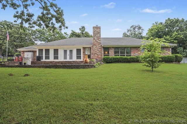 8310 S 73rd West Avenue, Tulsa, OK 74131