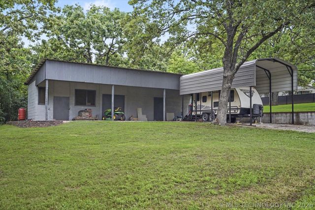 8310 S 73rd West Avenue, Tulsa, OK 74131
