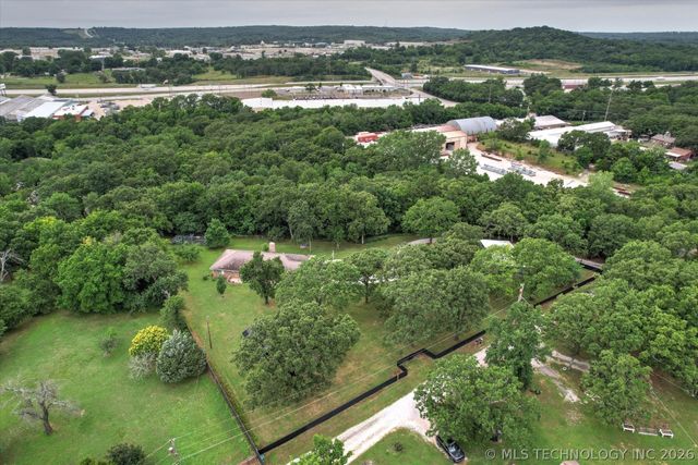 8310 S 73rd West Avenue, Tulsa, OK 74131