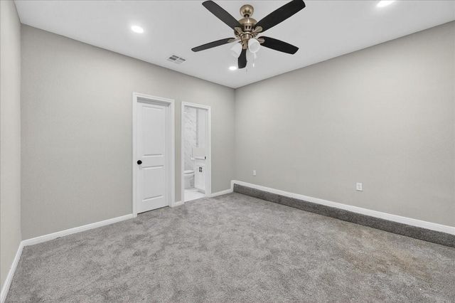 416 22nd Avenue N, Texas City, TX 77590