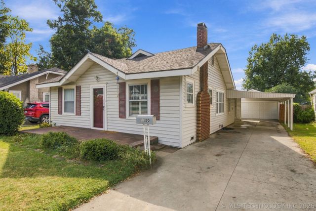 1120 S Quebec Avenue, Tulsa, OK 74112