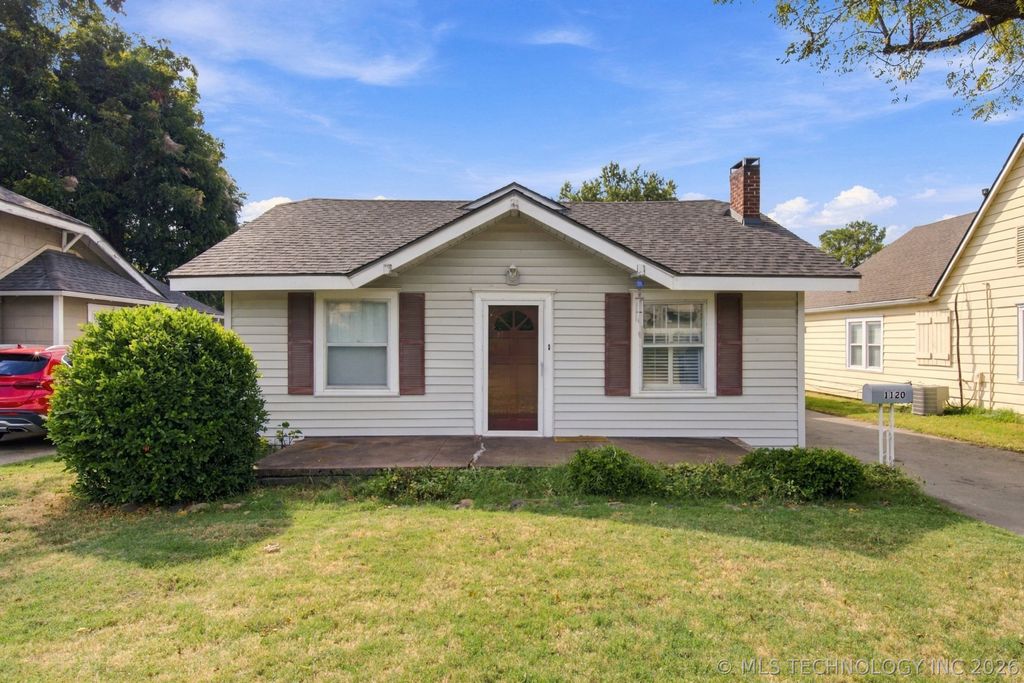 1120 S Quebec Avenue, Tulsa, OK 74112