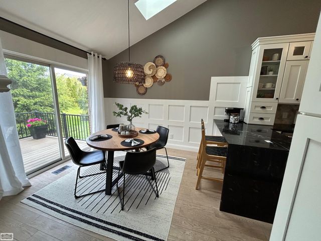 8131 Huntington Ridge Court, Washington Twp, MI 48094
