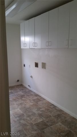 1513 WAR PAINT Drive, Henderson, NV 89014