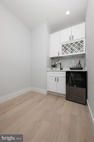 2940 W MASTER ST, Philadelphia, PA 19121