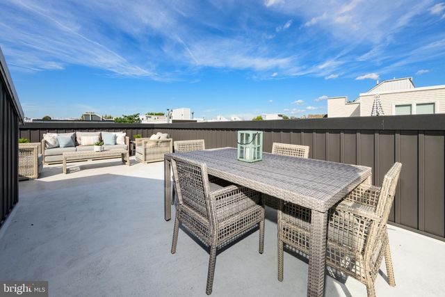 2940 W MASTER ST, Philadelphia, PA 19121