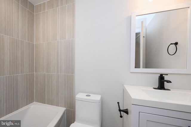 2940 W MASTER ST, Philadelphia, PA 19121
