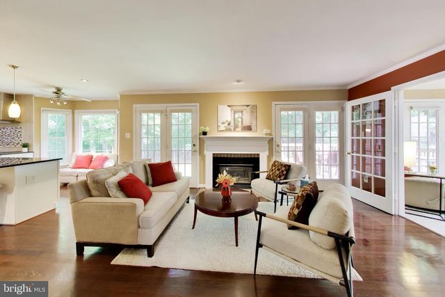435 UPSHIRE CIR, Gaithersburg, MD 20878