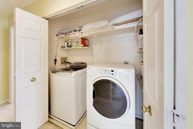 435 UPSHIRE CIR, Gaithersburg, MD 20878
