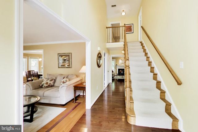 435 UPSHIRE CIR, Gaithersburg, MD 20878