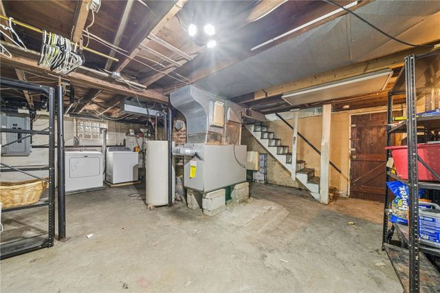 158 Holly Place, Mt Pleasant Twp, PA 15666