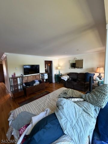 109 Shore Point N, Montague Twp., NJ 07827