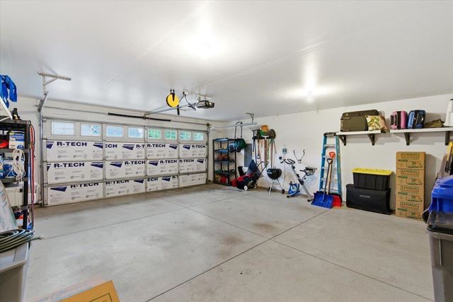 1759 N WOLFE PENN St, Liberty Lake, WA 99019