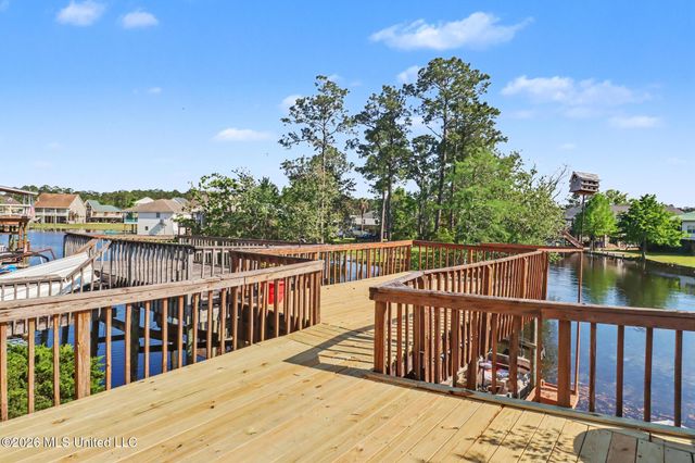 6273 Shawnee Street, Kiln, MS 39556