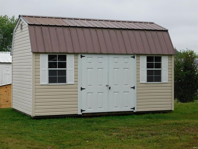 1406 Hillcrest Road, Bedford, IN 47421