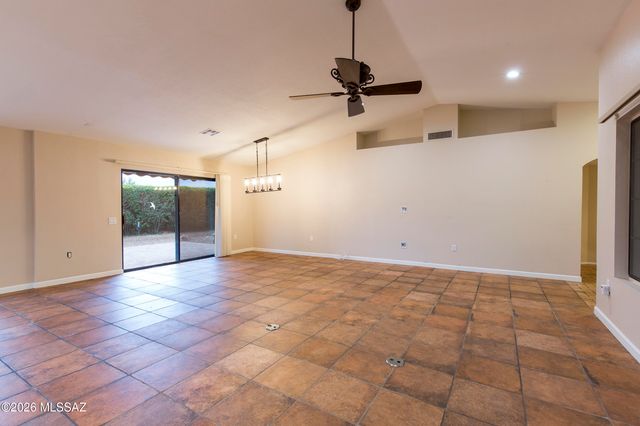 1176 E Rising Sun Drive, Oro Valley, AZ 85755