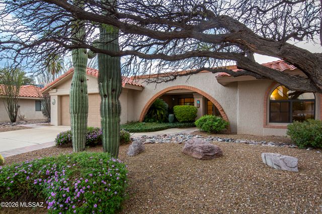 1176 E Rising Sun Drive, Oro Valley, AZ 85755